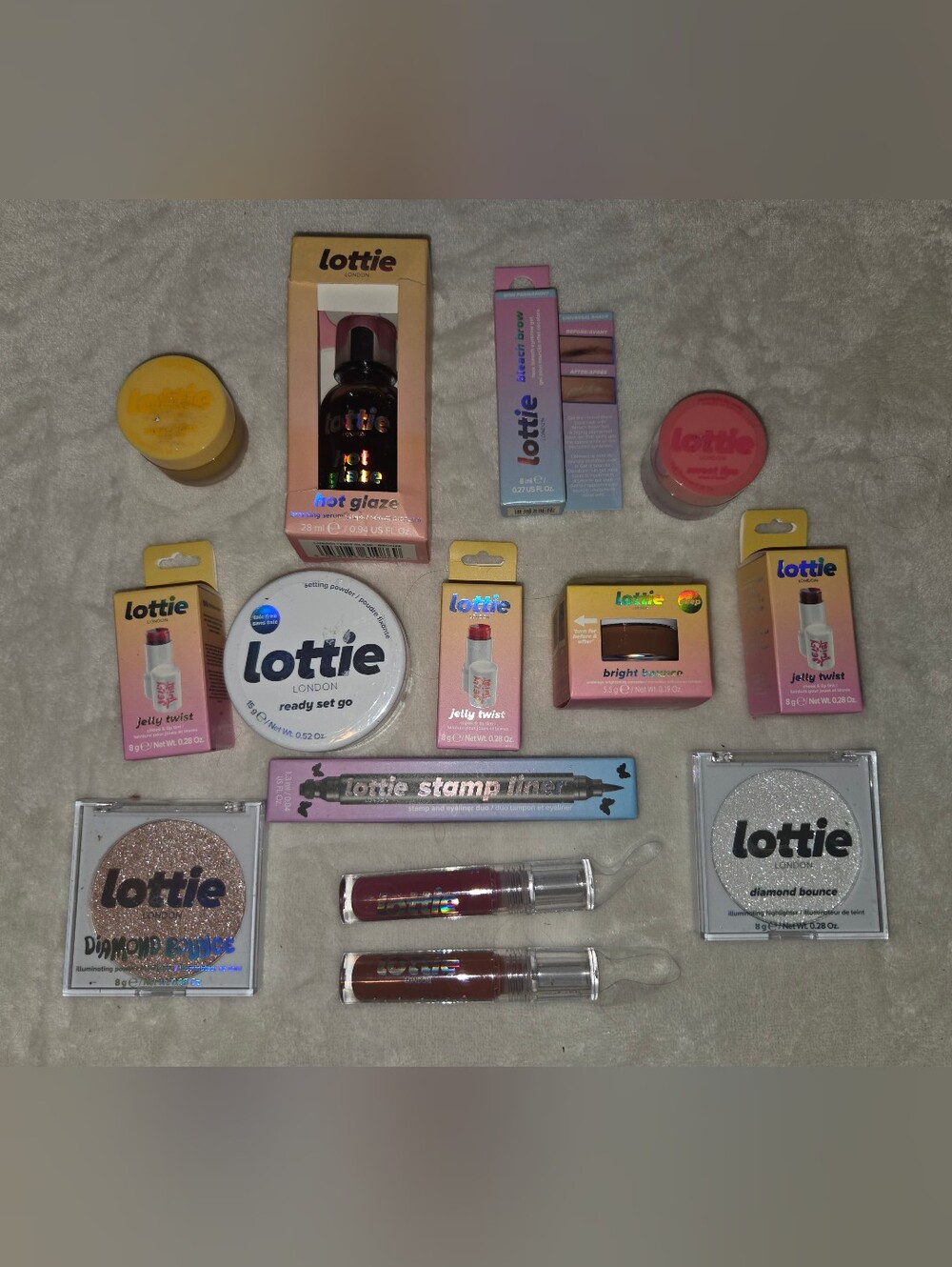 Lottie London Makeup Bundle(14 Piece) - Picture 2 of 11